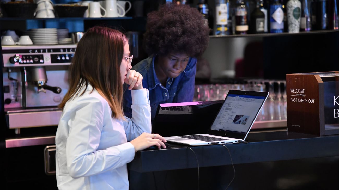 Equipe de l'Hôtel Mercure Cholet Centre
